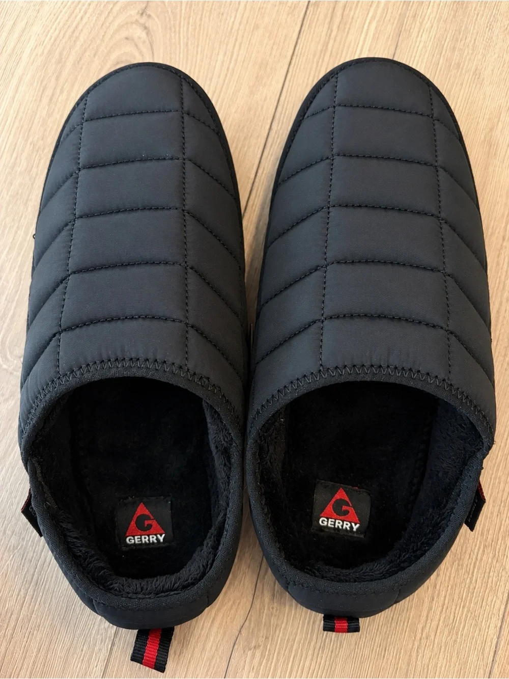 Gerry Men’s Black Quilted Slip-On Slippers Shoes Size 9 NWT